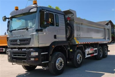 Sinotruk HOWO Tryc Dympio 8x4